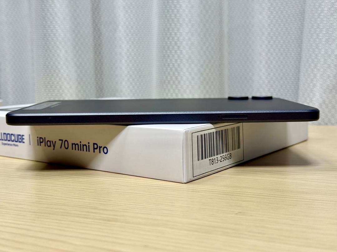 美品 ALLDOCUBE iPlay 70 mini Pro 純正ケース付