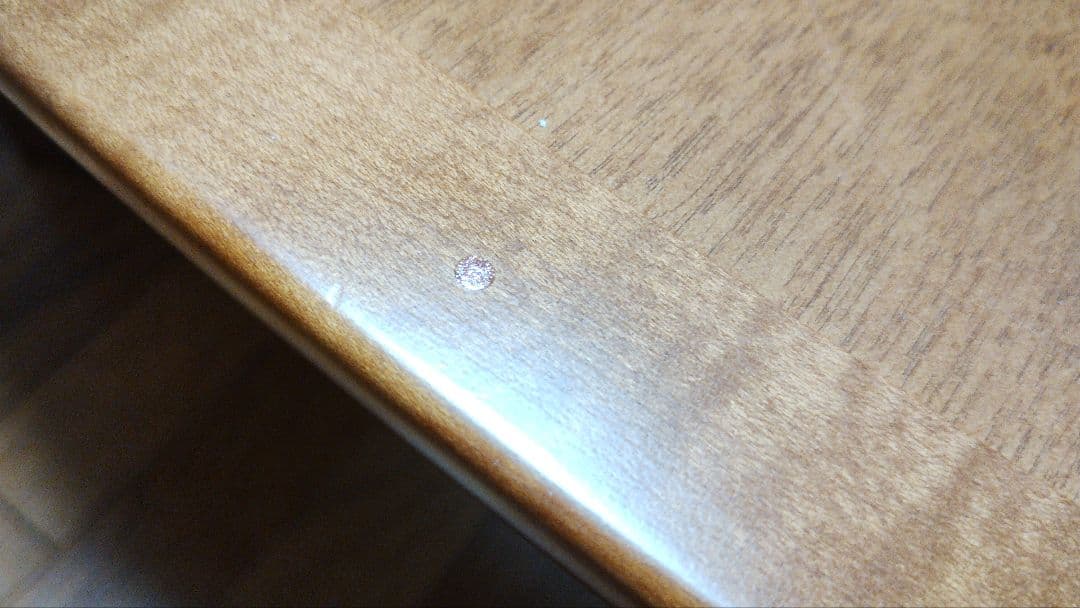 MARUNIのラウンドテーブル