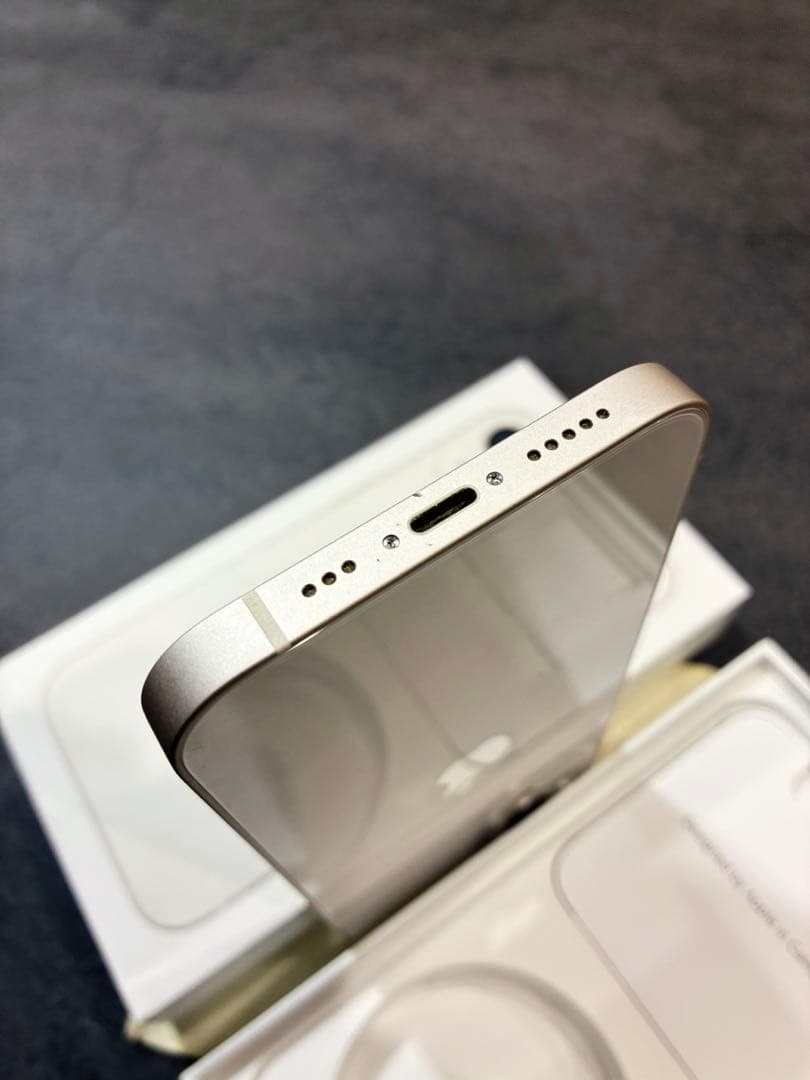 Apple iPhone 13 128GB Starlight本体 箱付き