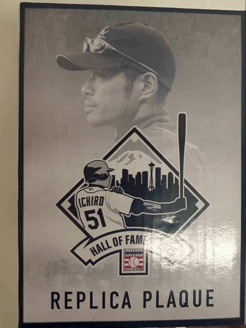 8/10球場限定　シアトルマリナーズ　イチロー　野球殿堂　プラーク　盾 未開封