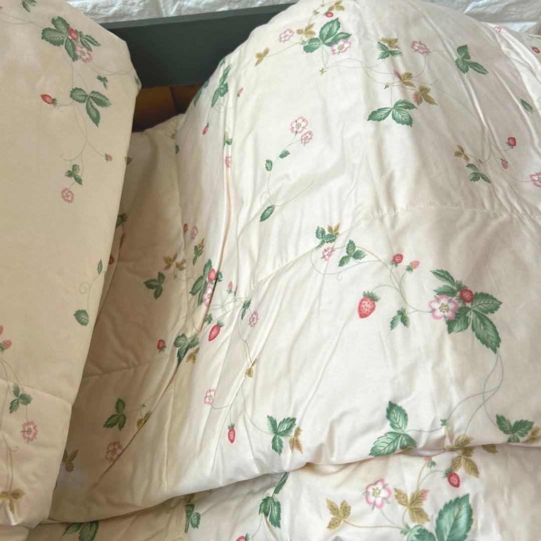 ウェッジウッド　羽毛掛け布団　ワイルドストロベリー　未使用