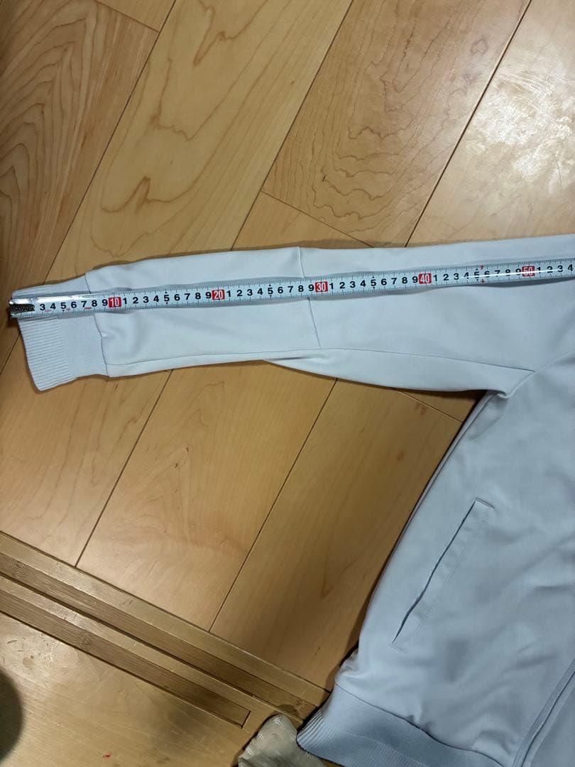 レアル・マドリード　ジャージ上　adidas レディース160〜Sサイズ