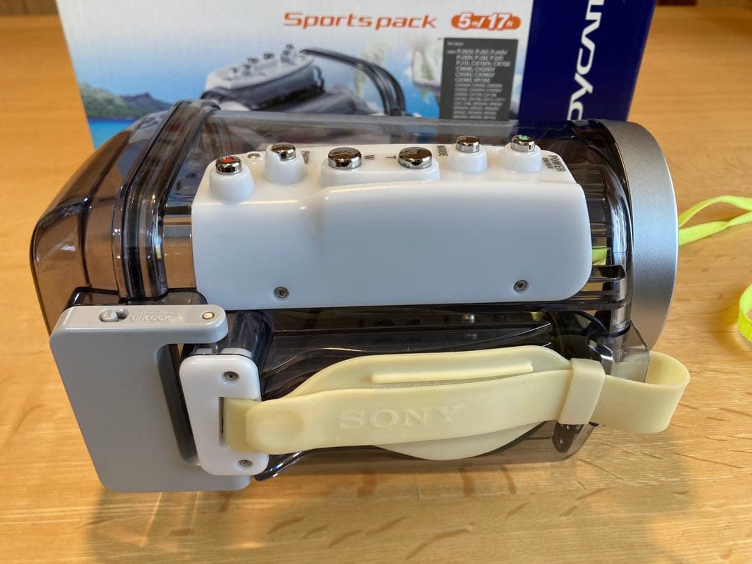 専用　SONY HDR-CX560Vと専用ポーチ、SPK-HCGスポーツパック