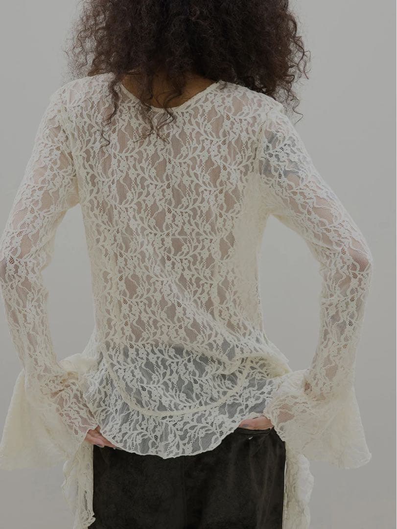UND 2WAY CUT LACE FRILL TOP アイボリー