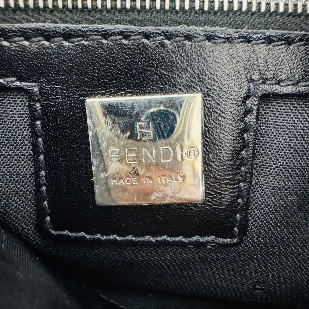 ✨FENDI✨フェンディ✨FF金具✨ナイロン✨ブラック✨ハンドバッグ✨