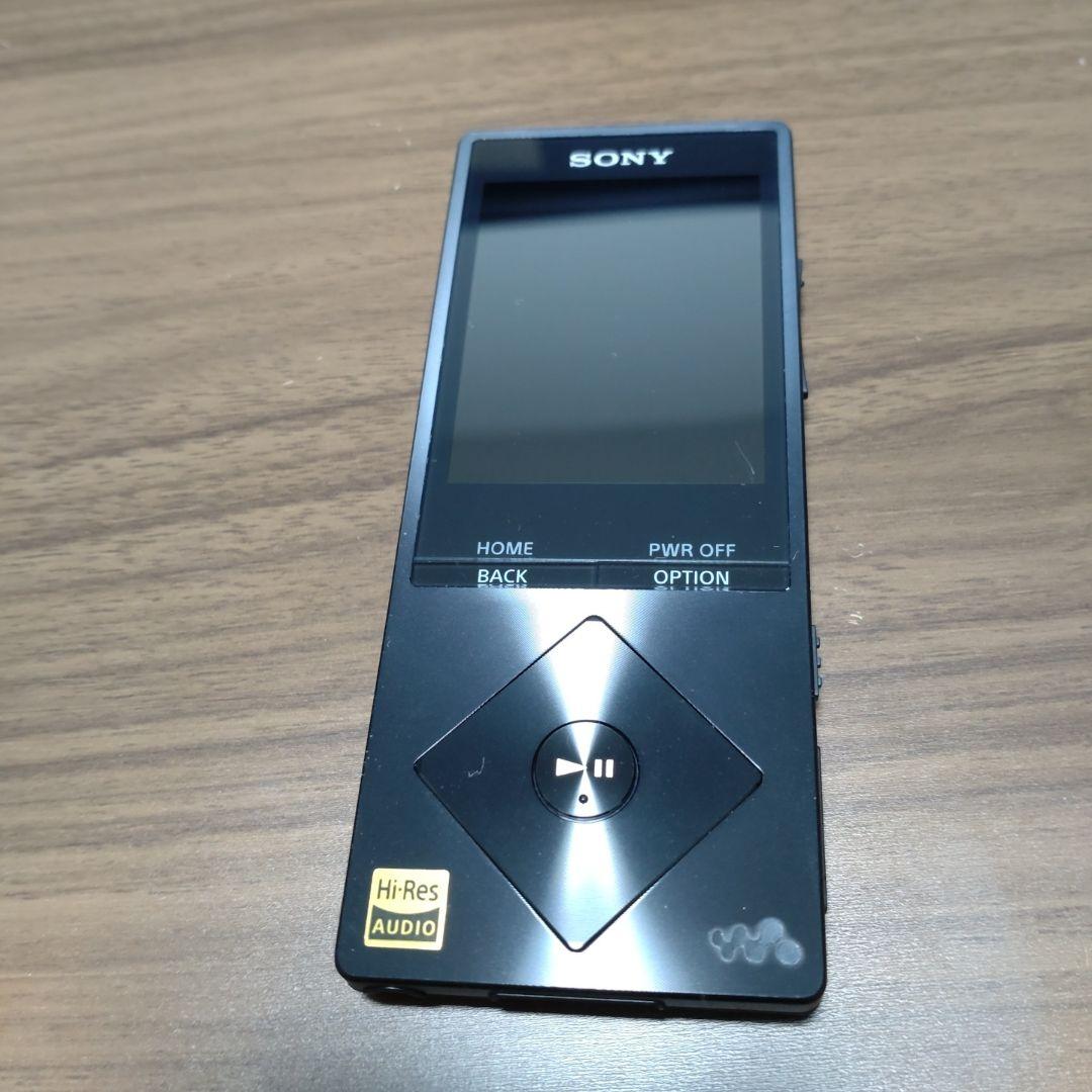 LiSA × WALKMAN®＆ヘッドホンコラボモデル