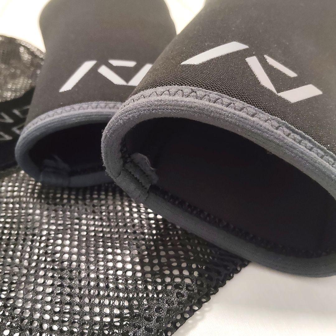 美品　A7　ニースリーブ　Hourglass Knee SleevesStiff