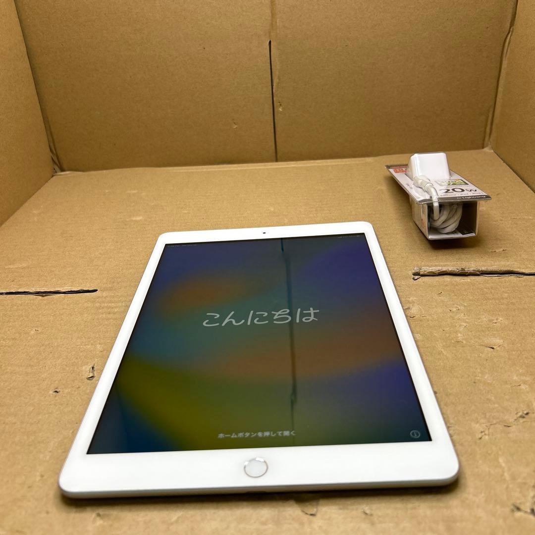 iPad 32GB cellular+wifi 第７世代　バッテリー100%