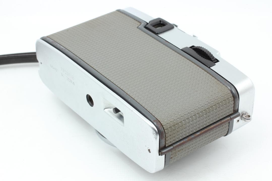 【露出精度チェック済】オリンパス ペン EE-2 28mm F3.5 c3545