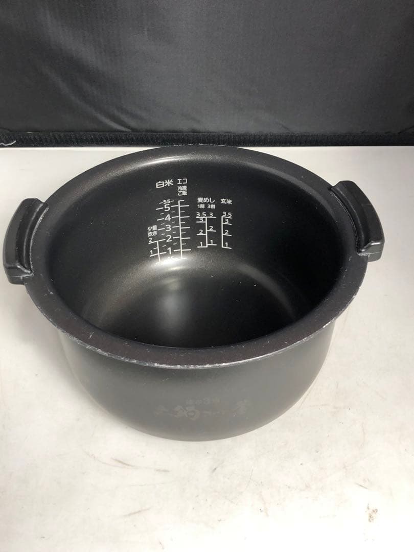 タイガー圧力IHジャー炊飯器　JPV-10BK 2023年製　OU082906