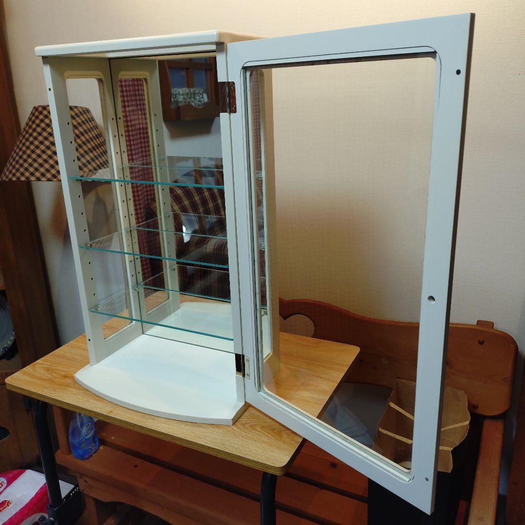 ホワイト ガラスディスプレイケース 3棚