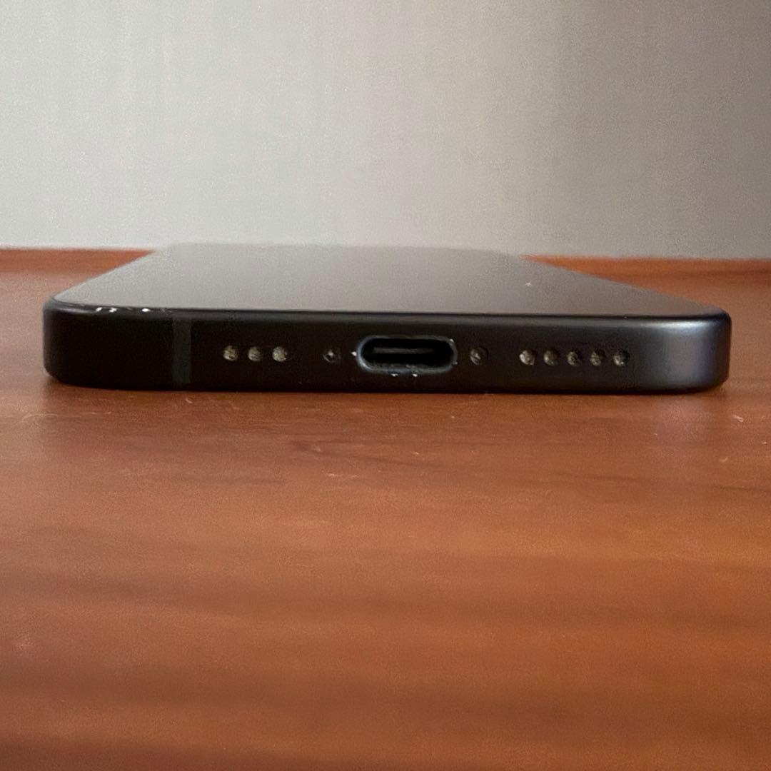 【動作確認済み】iPhone15 256GB