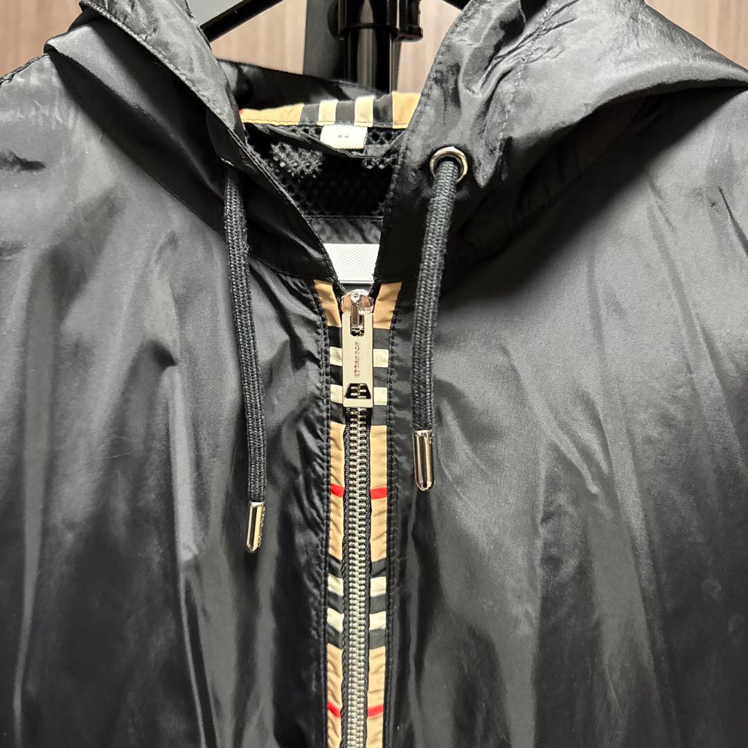 BURBERRY フード付きナイロンジャケット 44