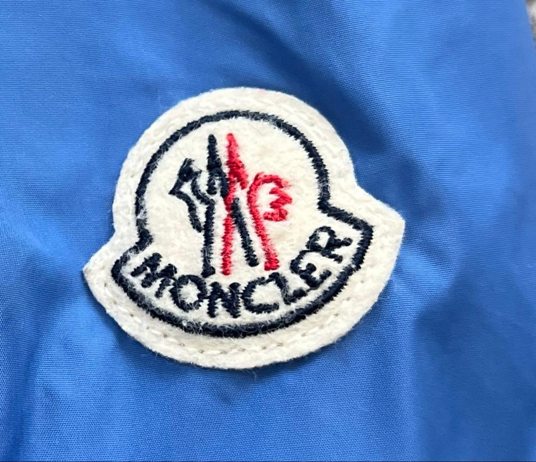 モンクレール　MONCLER 140 ジャケット　ブルゾン　子ども　水色