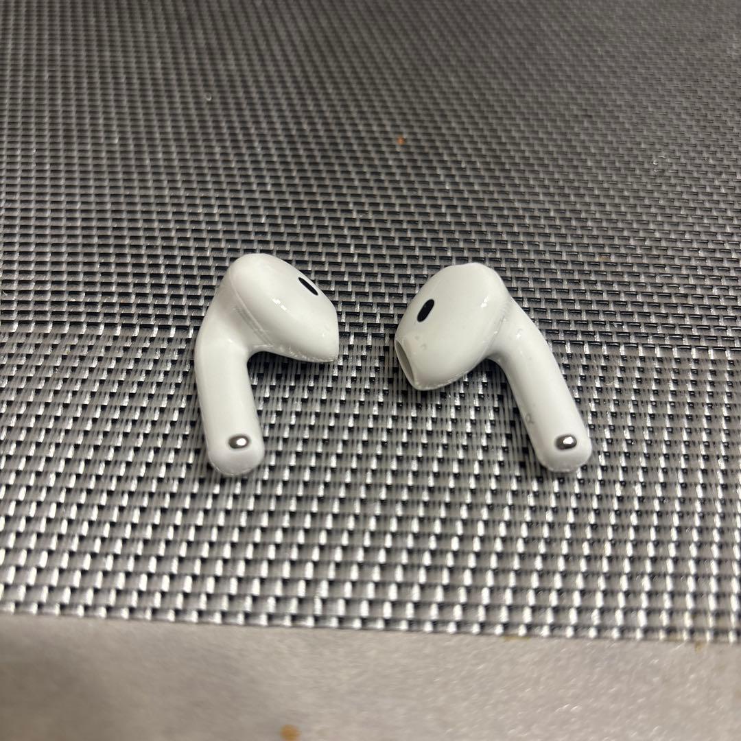 AirPods 4 本体 ノイズキャンセル非搭載