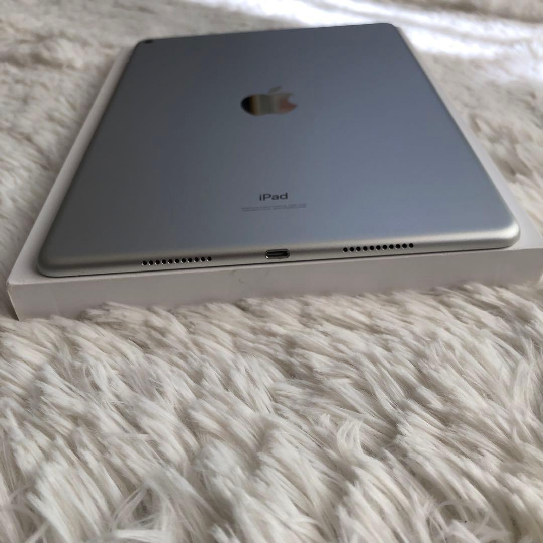 【人気端末早い者勝ち】iPad Air3 256GB 【すぐ発送】