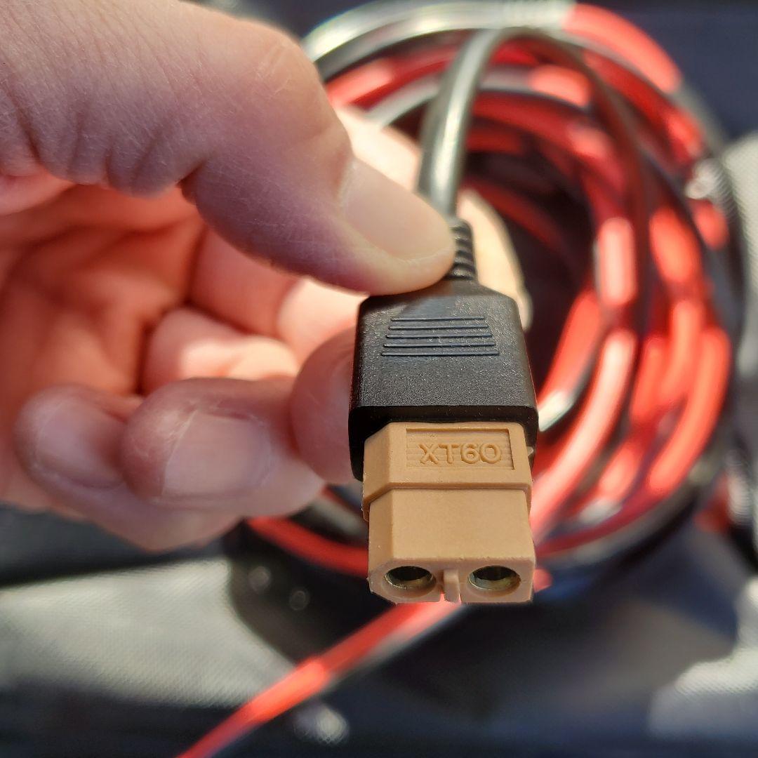 太陽光パネルDOKIOソーラーパネルと延長ケーブル約15m～20m