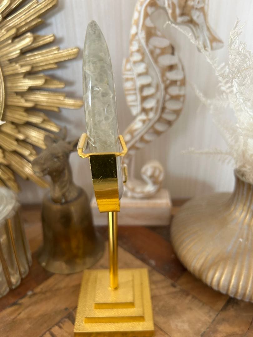 希少月の形 天然石 アゲート 原石 ドゥルージー付 インテリア