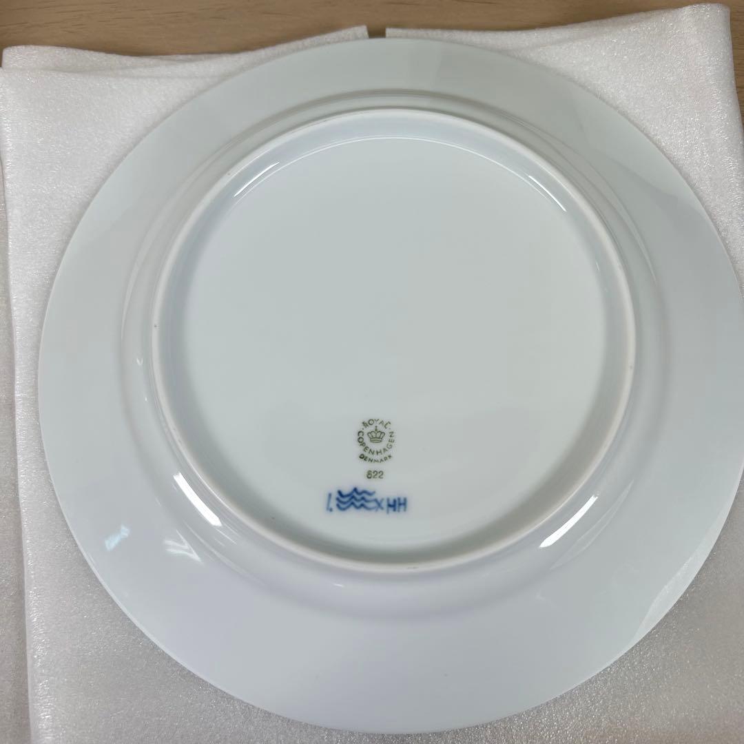 ロイヤルコペンハーゲン　イヤープレート& ブルーフルーテッド プレイン　B180