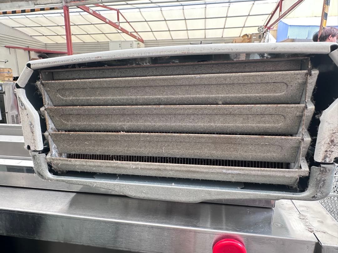 給湯器小型湯沸器　都市ガス用　5号給湯タイプ　YR546 2020年