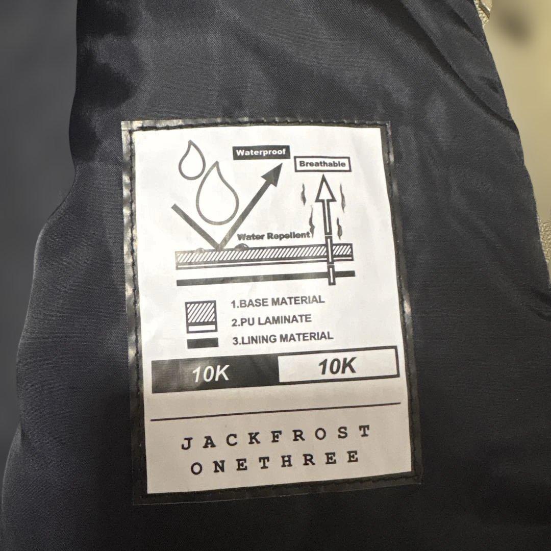 オンヨネ　スノーボードウェア