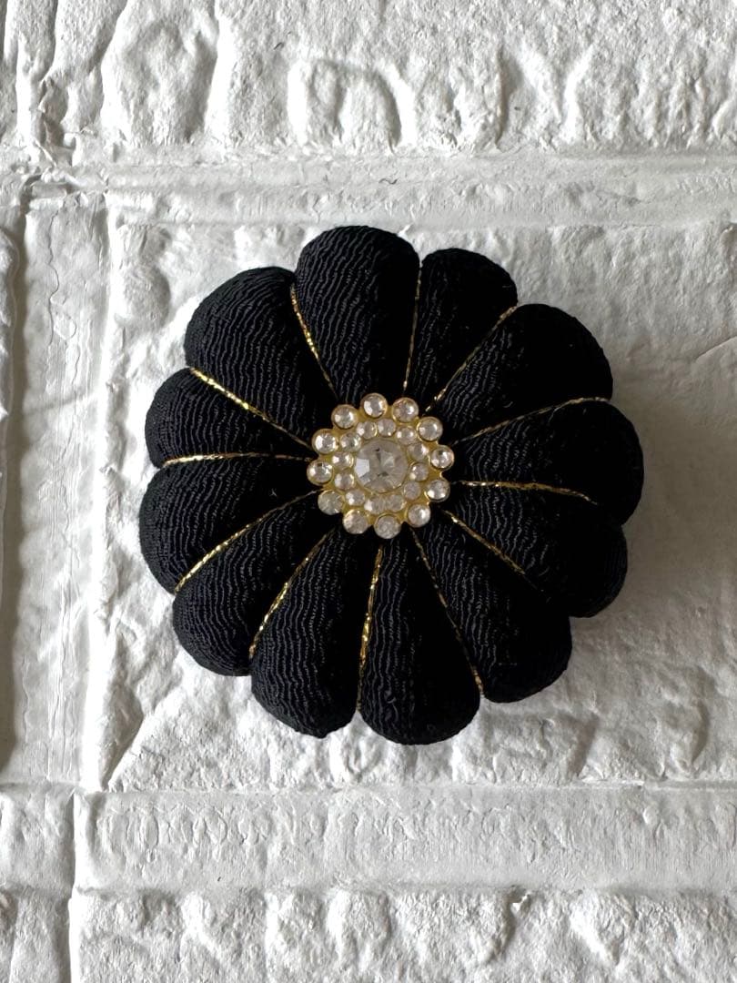 パール付き重ね衿　レース半衿　レース帯揚げ　つまみ細工のお飾り　レース付け袖　他