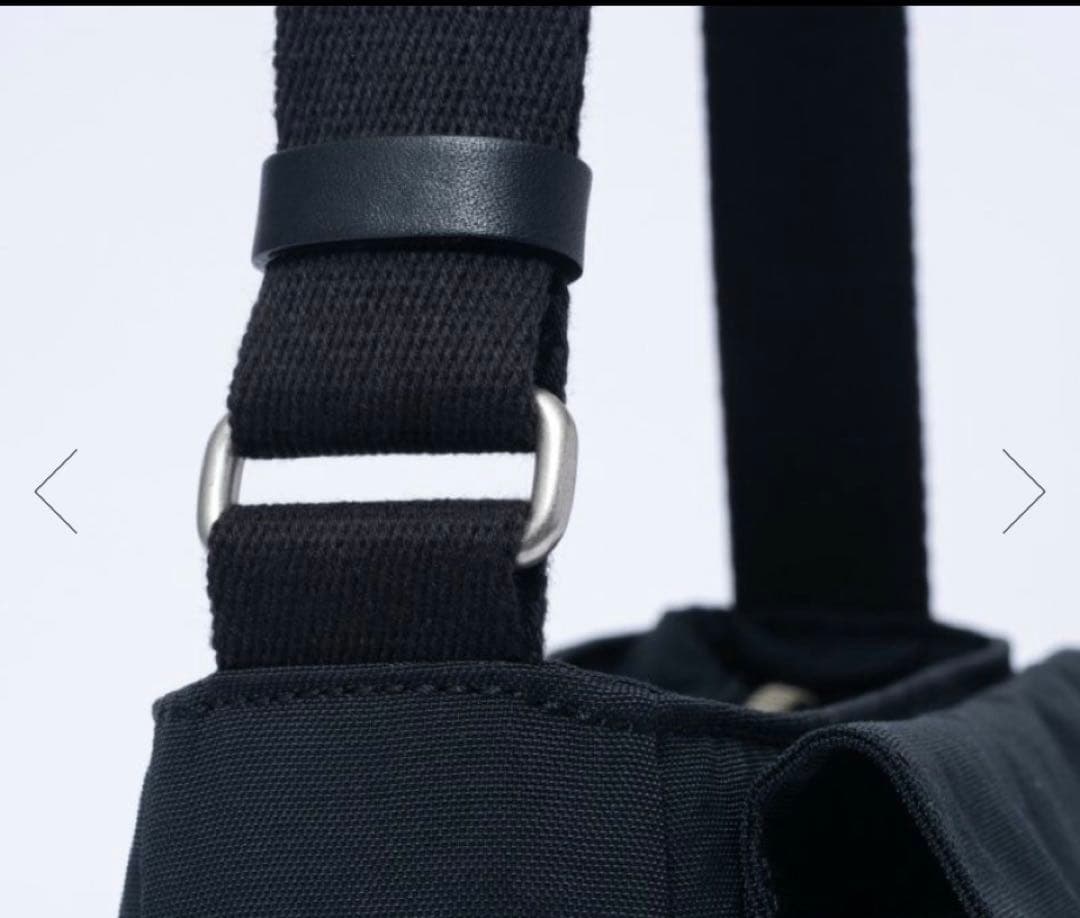 MARGARETHAWELL ideaダークグレー ショルダーバッグ