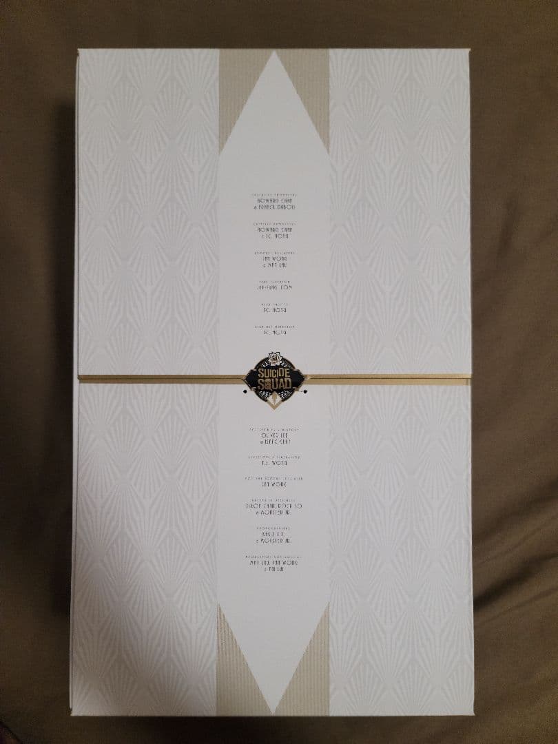 ホットトイズ 1/6 フィギュア ジョーカー (タキシード版)