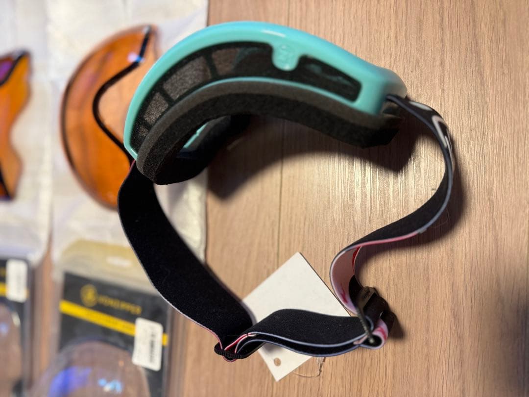 28400円　VONZIPPER ゴーグル 交換レンズ付き