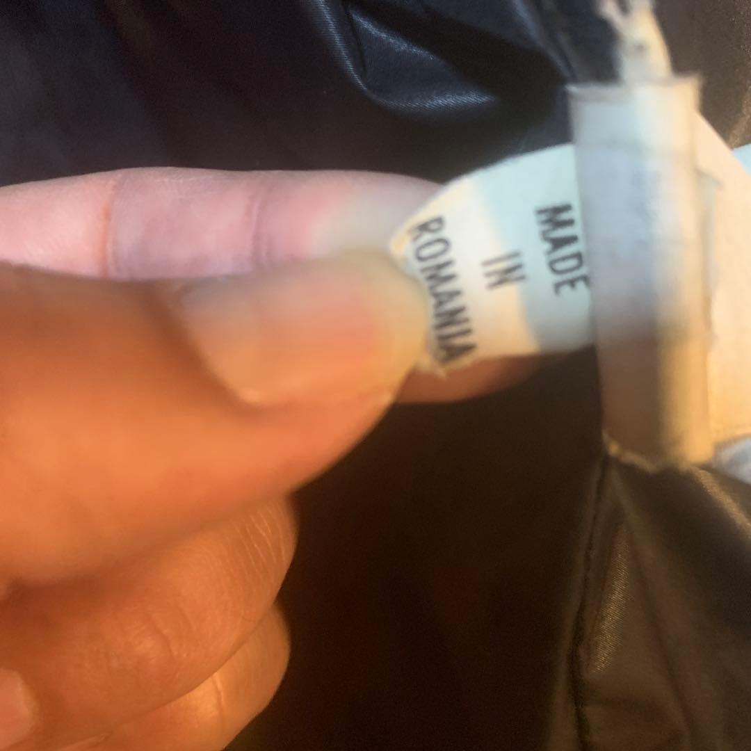 MONCLER パッチ付きダウンジャケット Mサイズ