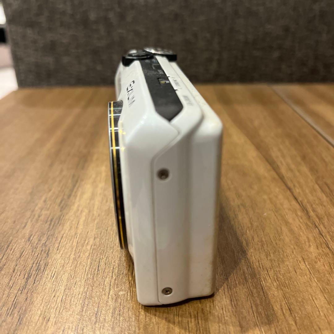 CASIO EXILIM 12.5倍ズーム ホワイト