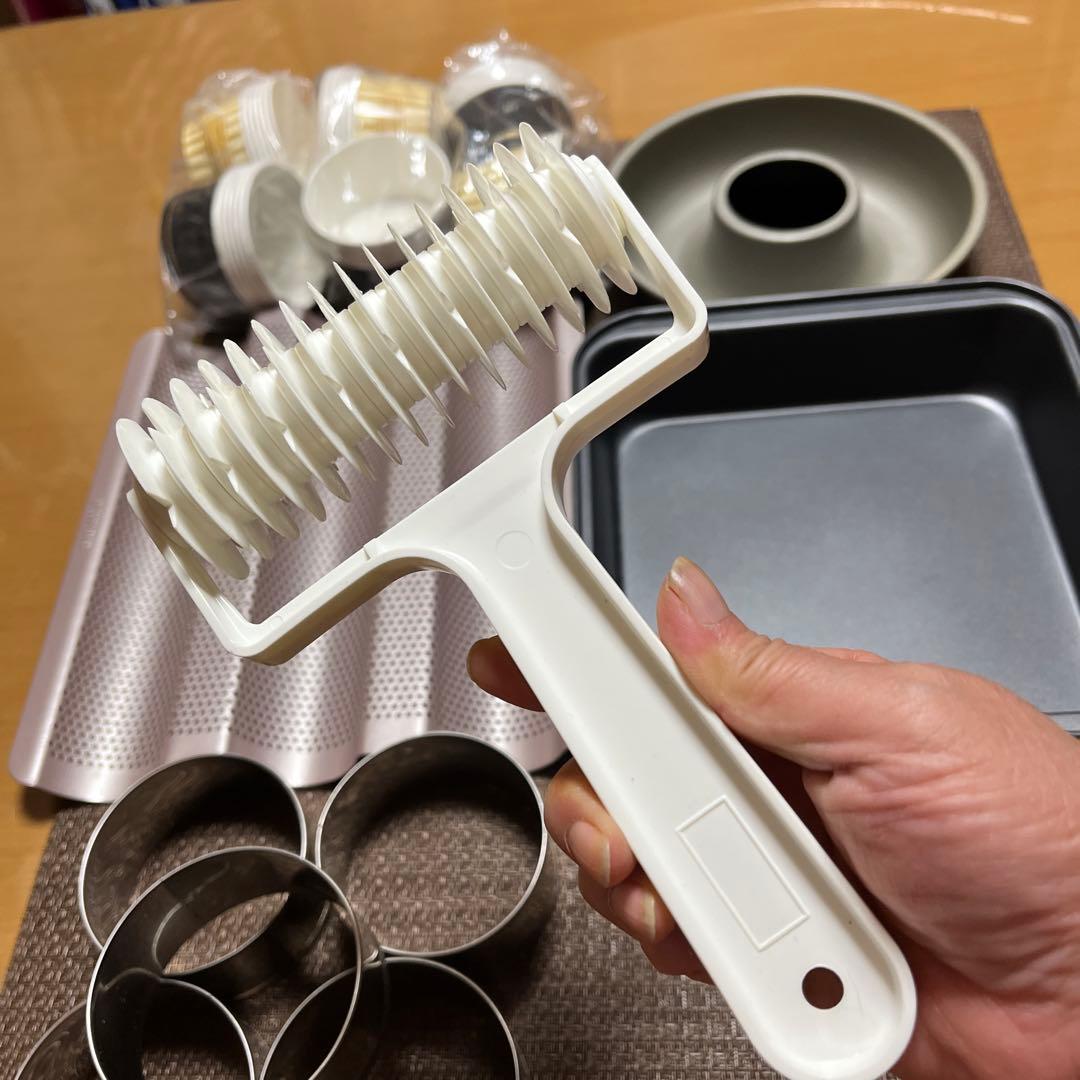 最終値下げ！新品・美品あり！ABCクッキングなど　パン型　纏めて