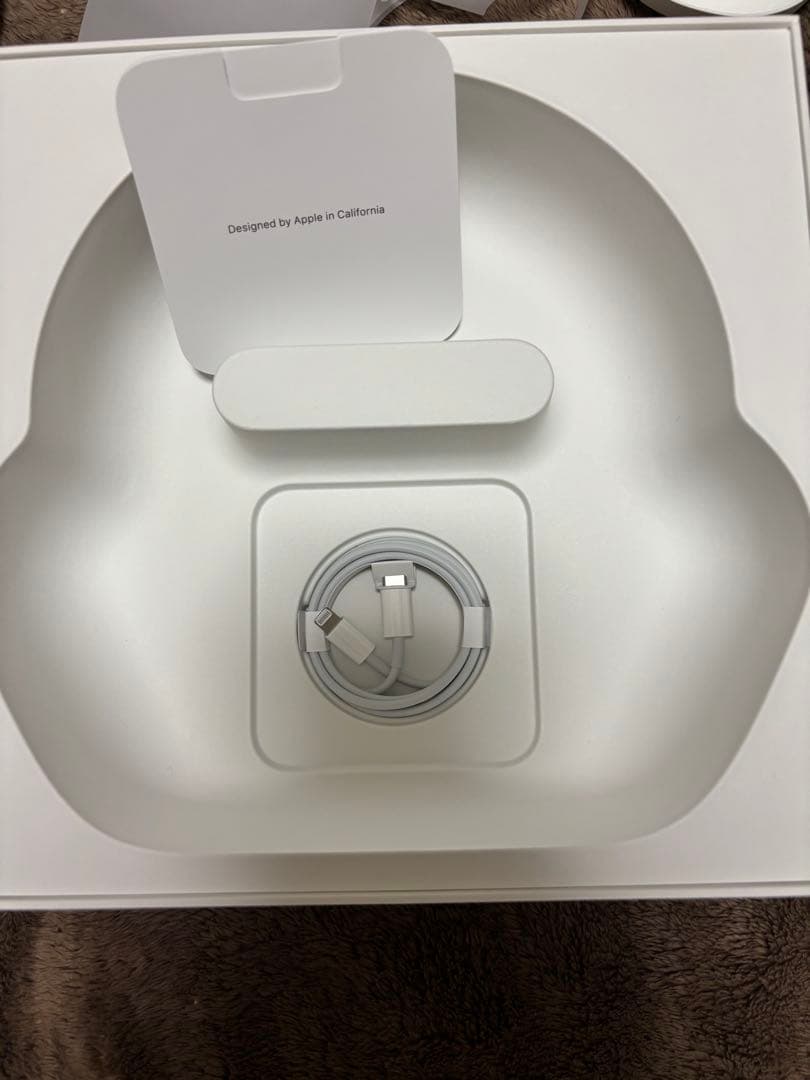 AirPods Max 第1世代　シルバー