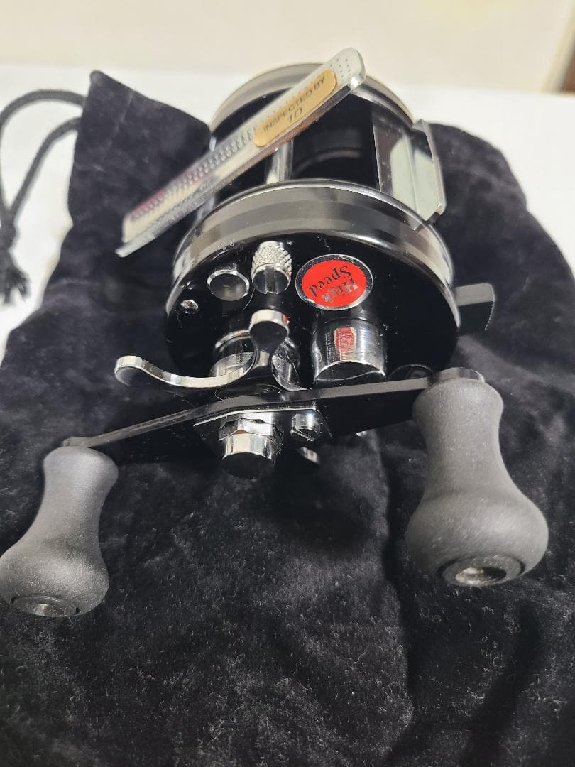 フ*ゥ様 美品【abu】1500c　ブラック