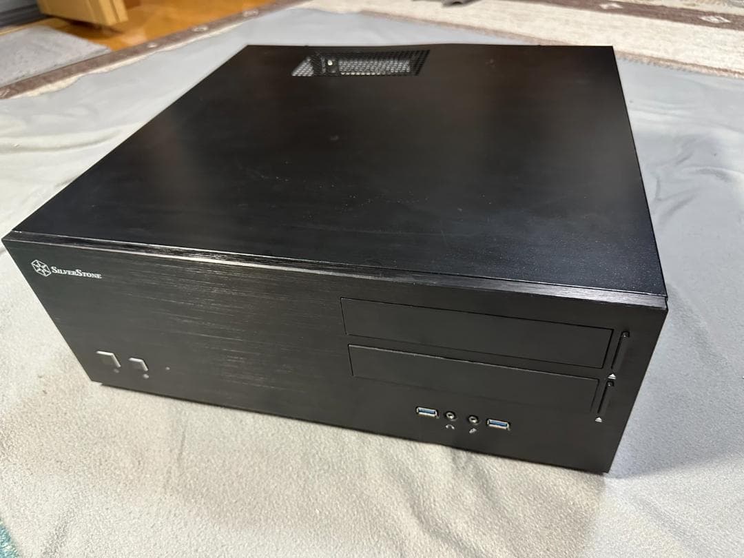 SilverStone SST-GD08B 中古 ブラック PCケース