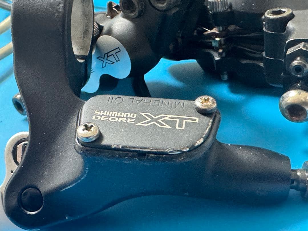 Shimano XT　ブレーキキャリパとレバー BL-M755　BR-M755