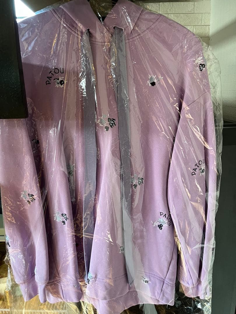 パトゥ　花柄フードトレーナーXSオーガニックコットン