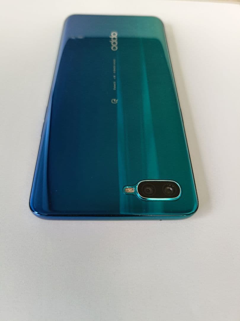 OPPO RenoA 本体