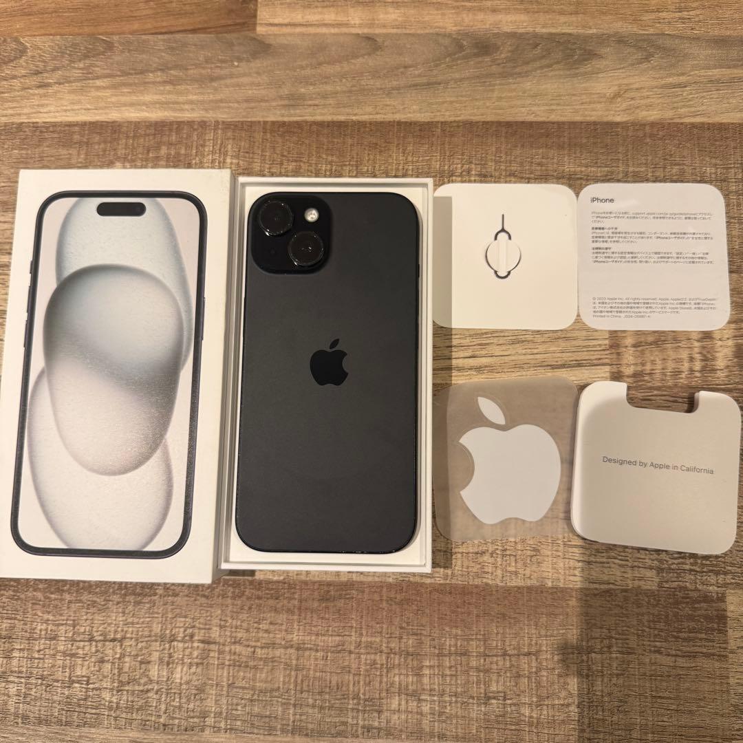 iPhone15 256GB ブラック