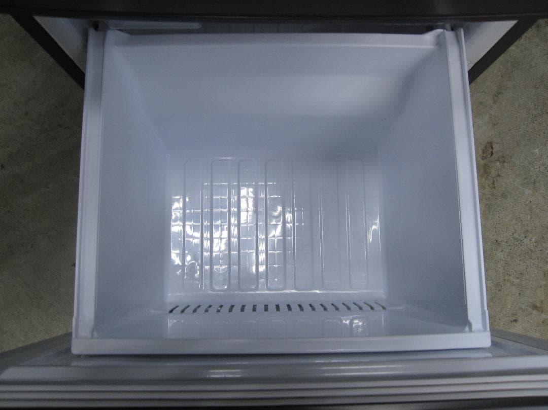 80名古屋市等送料無料★三菱 2ドア冷蔵庫 2022年製 MR-P15G-H1