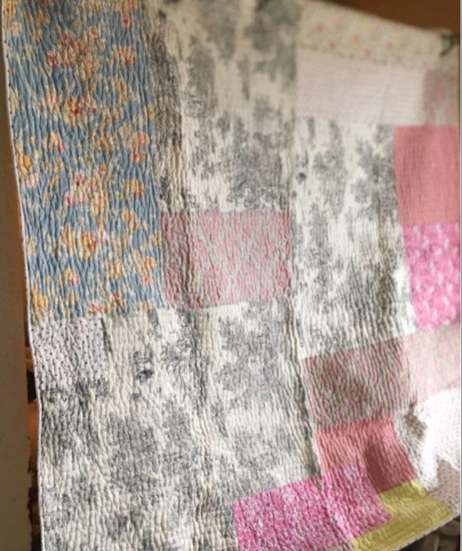 オンフィルダンディエンヌ フランス製 キルトカバー ラグ 花柄 フラワープリント