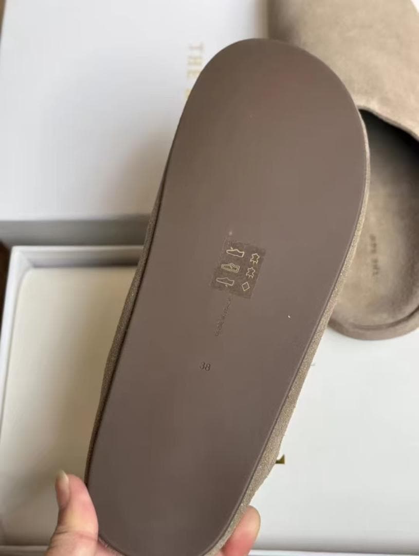 ★The Row★ベージュ スエード クロッグサンダル 38