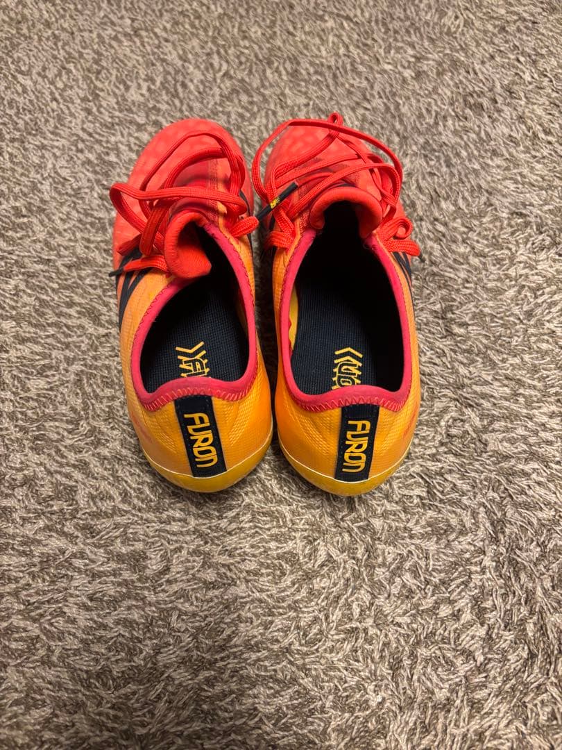 New Balance FURON サッカースパイク　取替