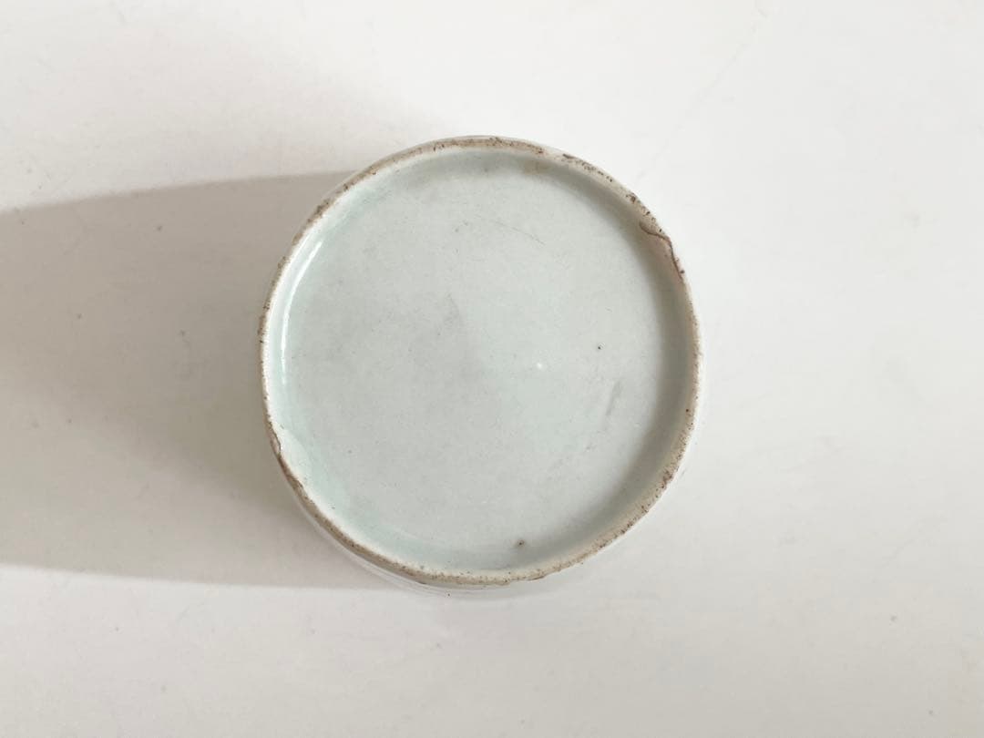 骨董　アンティーク　古伊万里　白磁　蕎麦猪口　ニュウあり