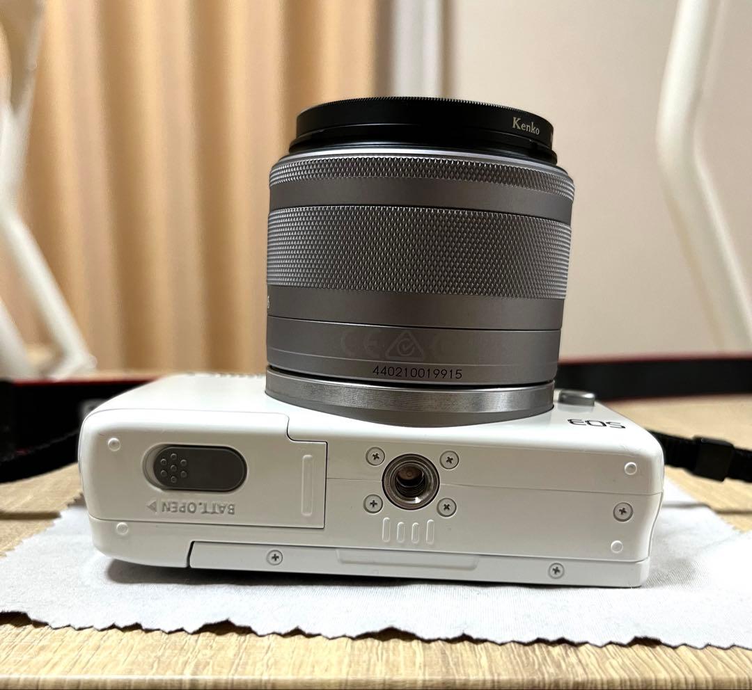 最終値引き/Canon EOS M10 ホワイト 15-45mmレンズ付き