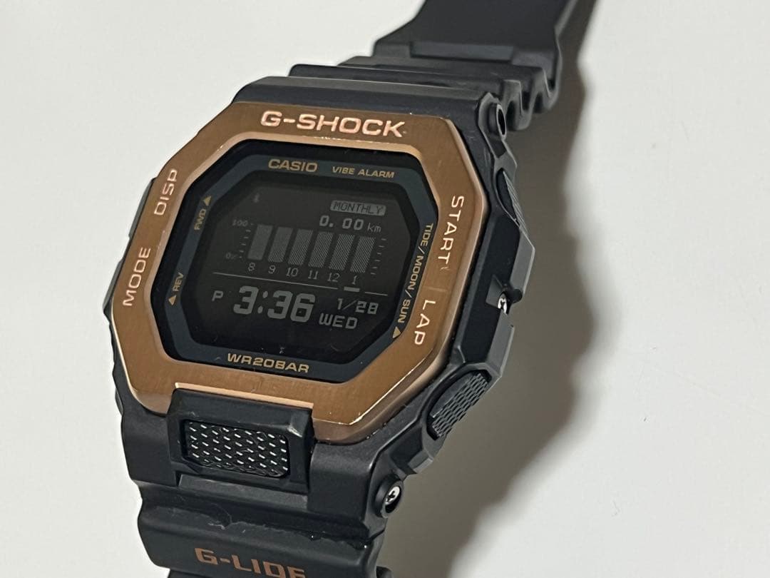 G-SHOCK G-LIDE GBX-100NS ゴールド Bluetooth