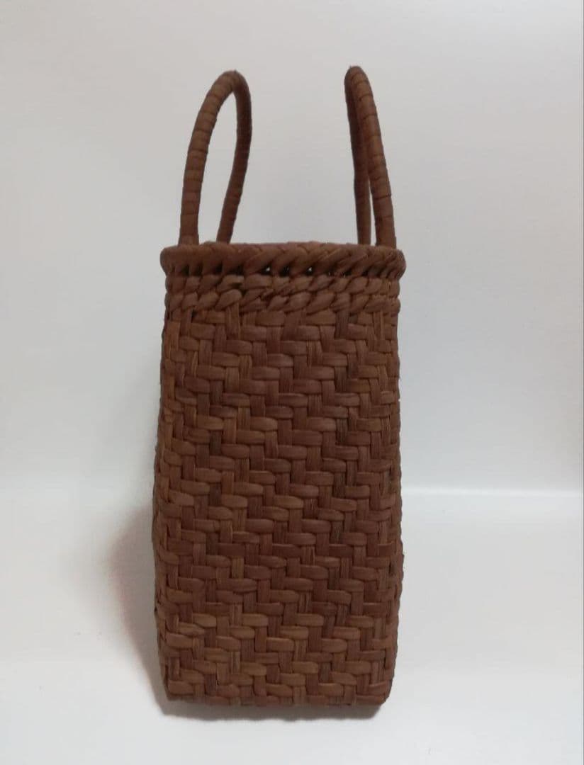 【希少!!横長タイプ】山葡萄網代バック