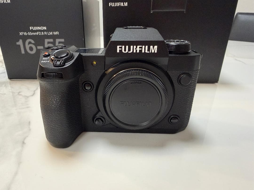 【FUJIFILM】X-H2ボディ＋XF16-55mmF2.8 R LM WR