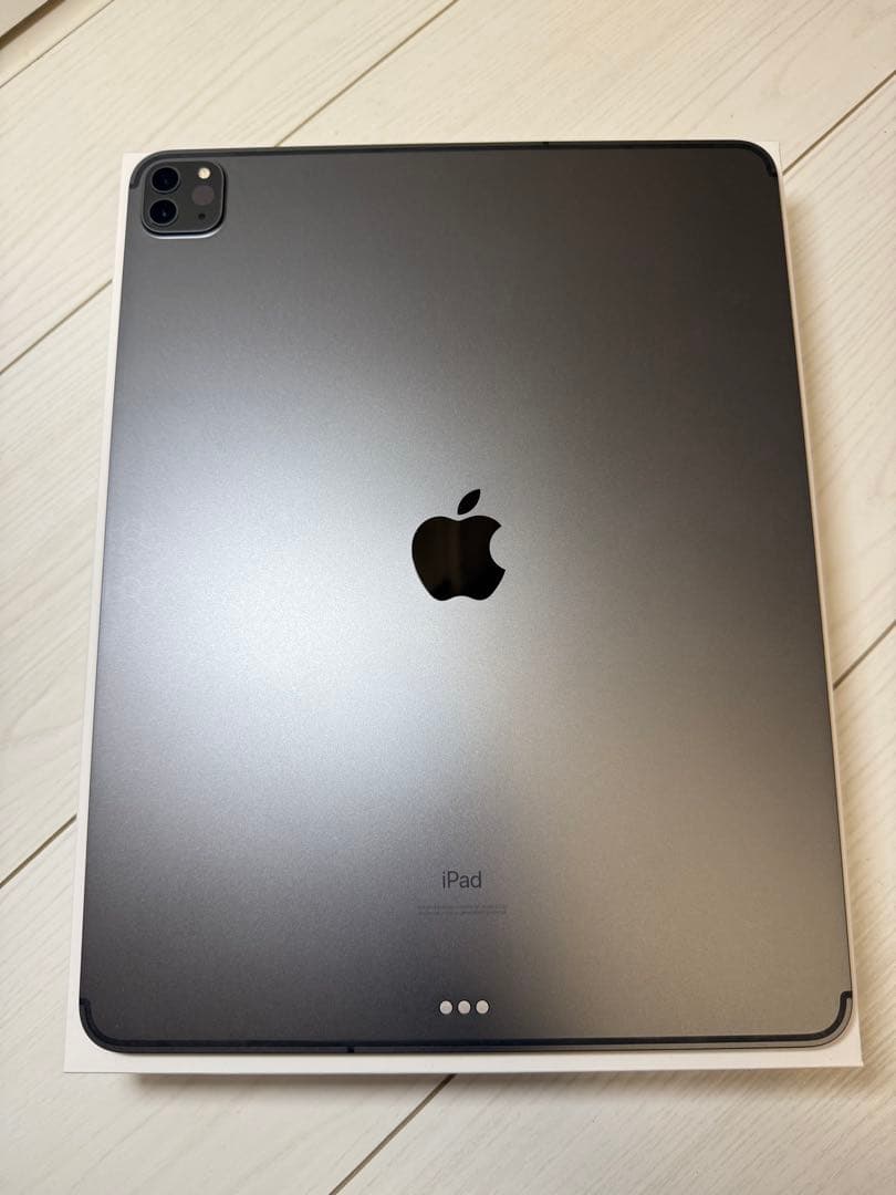 iPad Pro 12.9インチ 第4世代 Wi-Fi + Cellular