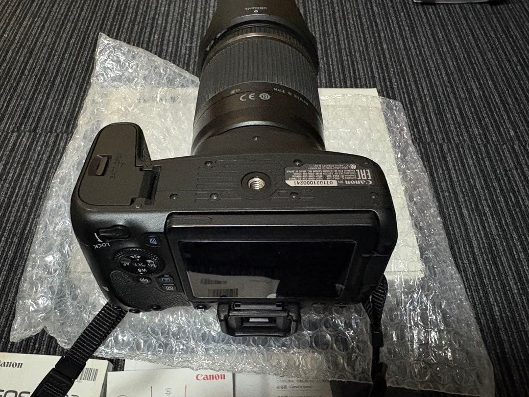 デジタルカメラ Canon EOS 9000D